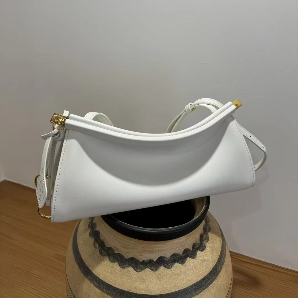 Luxury Designer LE CLICK EAST  - đánh giá và giá Luxury Bags Medium Size