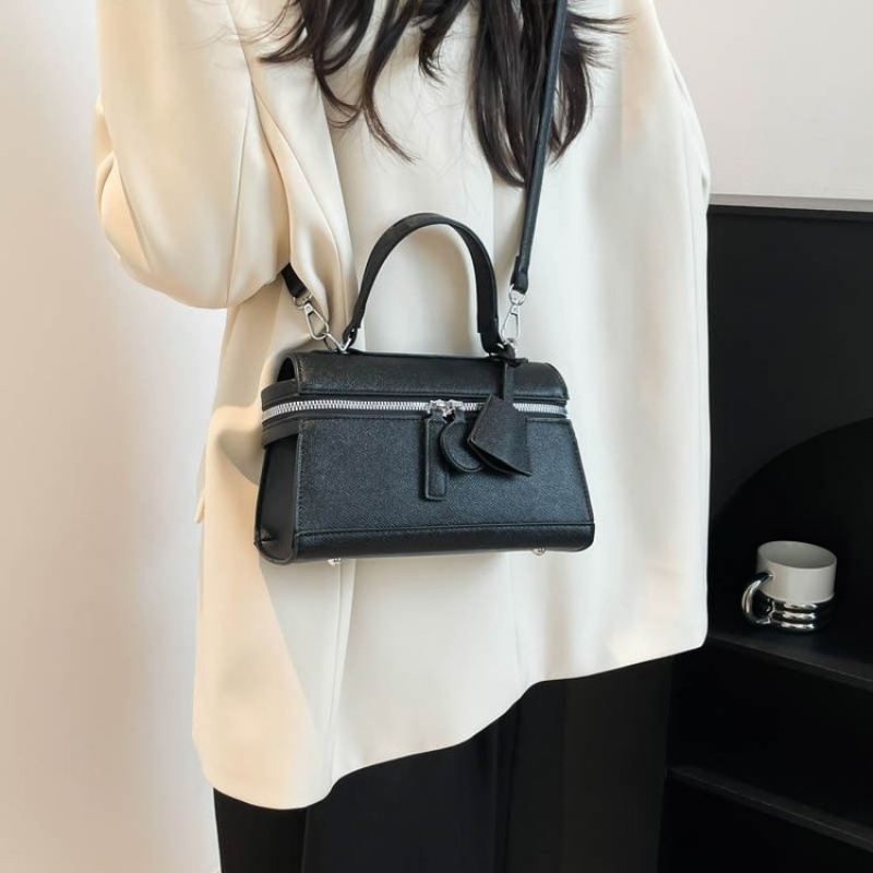 Luxury Brand Leather Women's T - đánh giá và giá Luxury Bags Classy